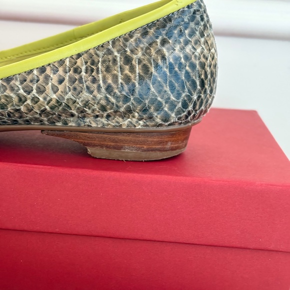 Nine West Logan snakeskin flats 7.5 - Picture 6 of 15